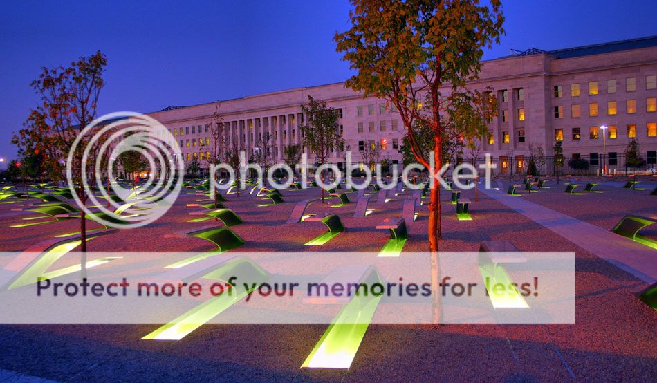 Pentagon911memorial_zps501a08af.jpg