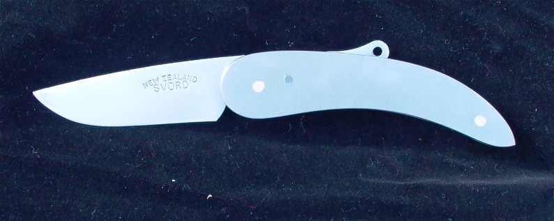 trademe_knives_bird_cages_container_010.jpg