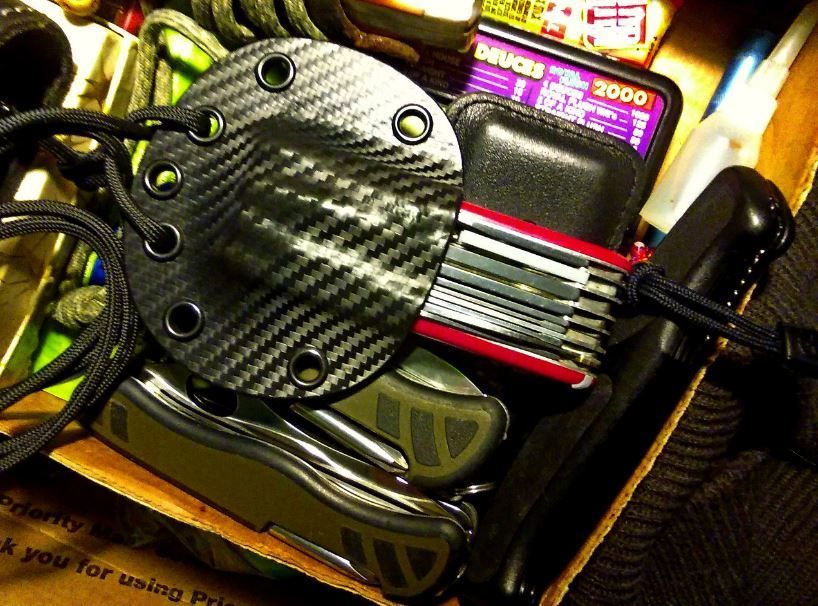 Kydex%20necker%20Swiss%20Champ_zpsgqpoikxh.jpg