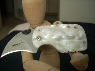 claw20057.jpg