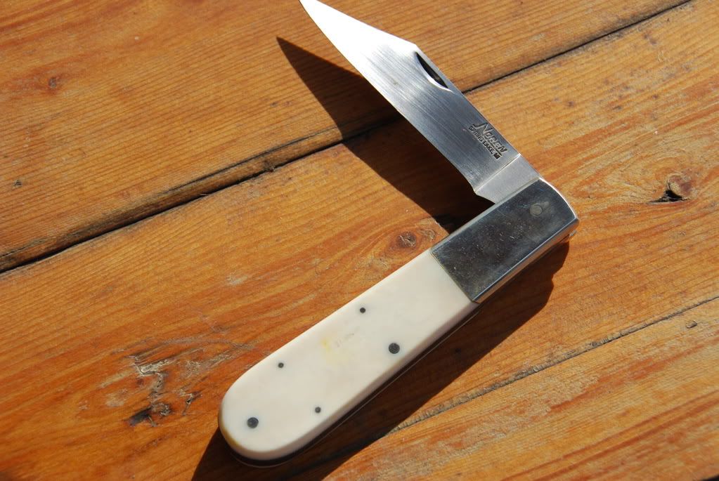 AKs014.jpg