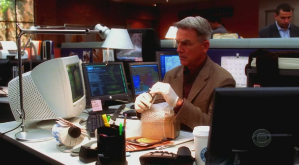NCISS01E15-0620b.png