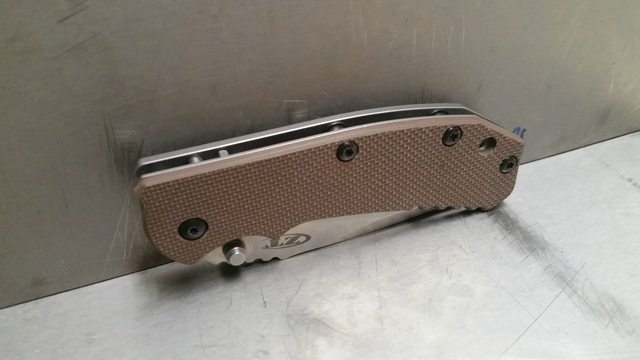 TqQ306ul.jpg