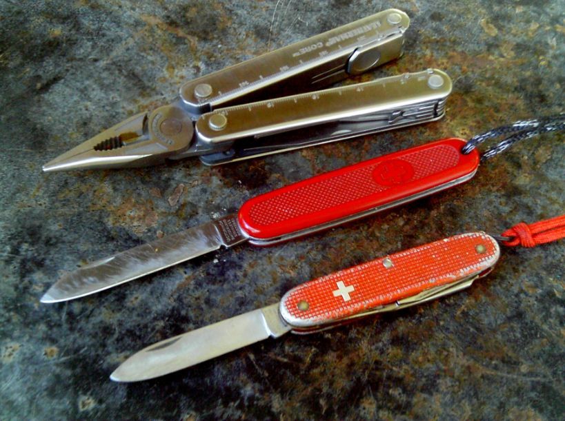 Workingtools_zpscf1e0cb8.jpg