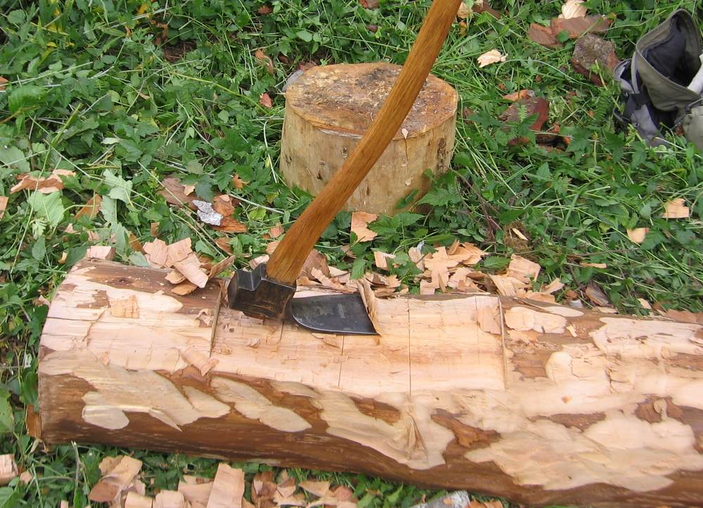 Adze%204.jpg