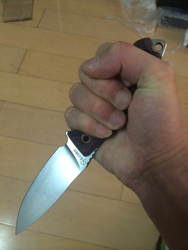 INHAND2.jpg