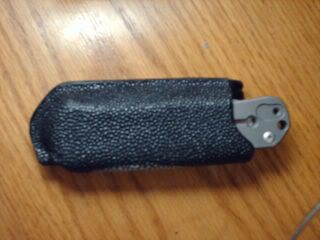 Copyofknifestuff143.jpg