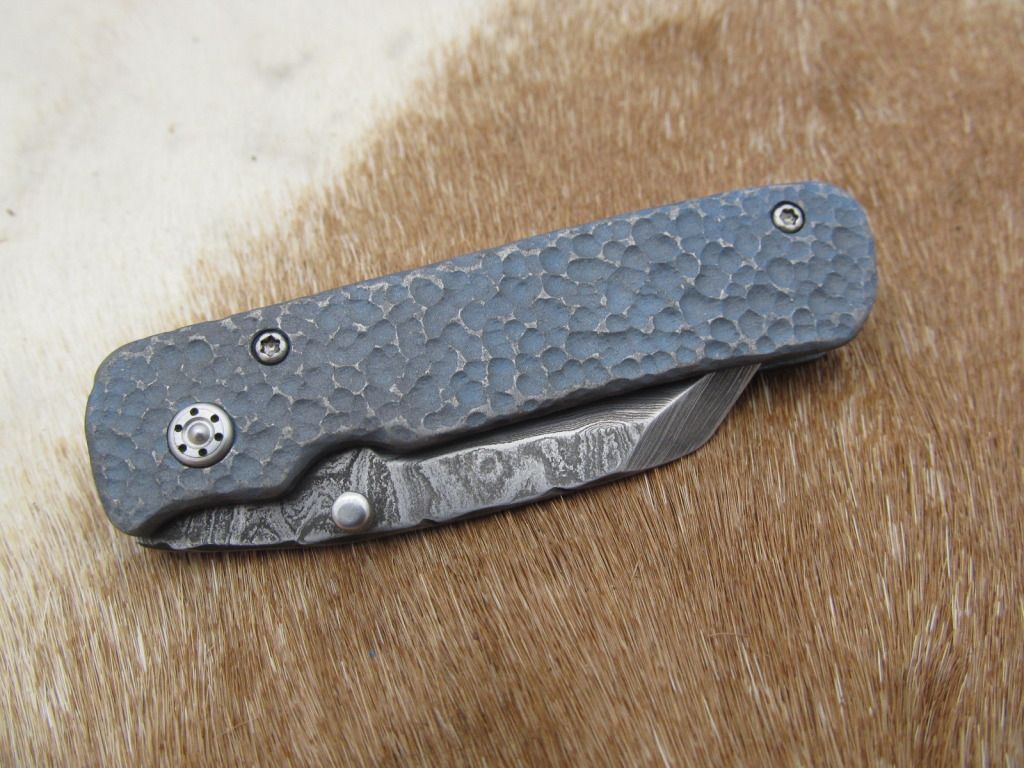 smallflippertantoframelock030_zpsae0bac4b.jpg