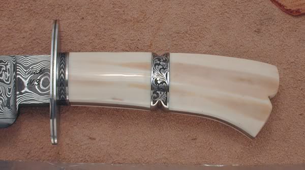 Ark-08-bowie-handle.jpg