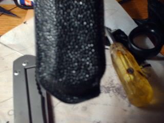 Copyofknifestuff142.jpg
