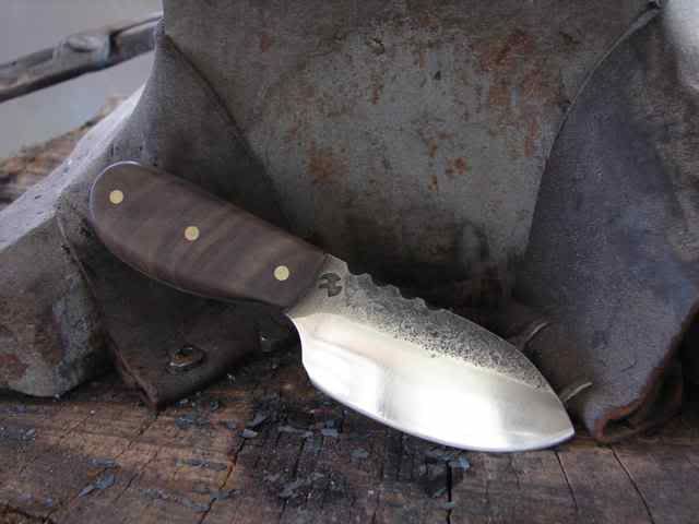 For_SaleBlade-Forum_4-1.jpg
