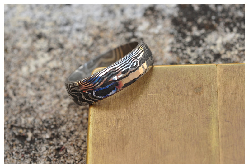 2stainlessdamascusring1.jpg