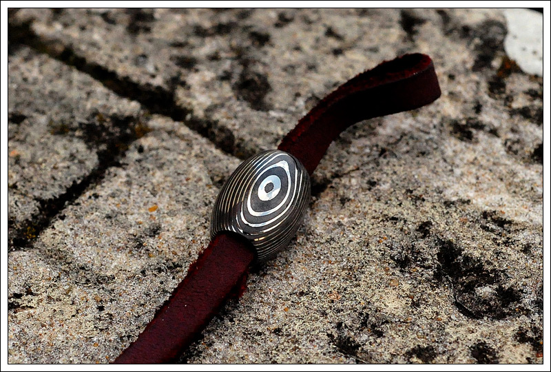 stainlessdamascusbeads1.jpg