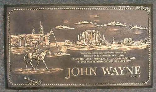 JohnWaynegrave.jpg