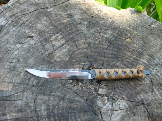 Knifeshop124.jpg