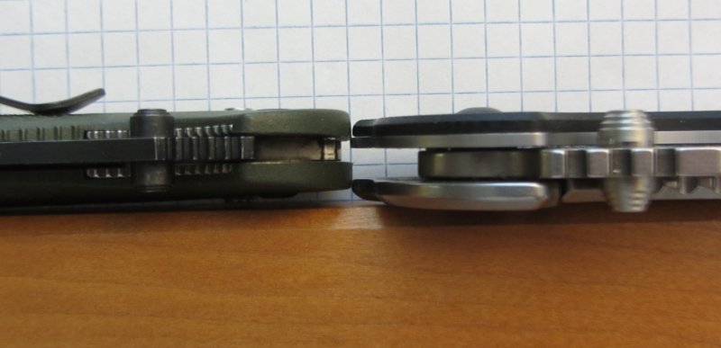MiniGrip_ZT0566_thickness_800x387.jpg