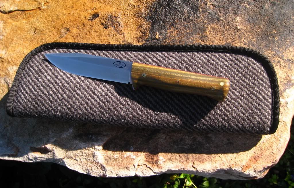 llKnives101908026.jpg