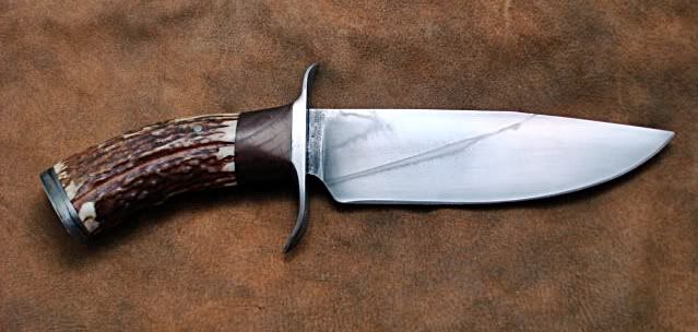 KNIFES030-1.jpg