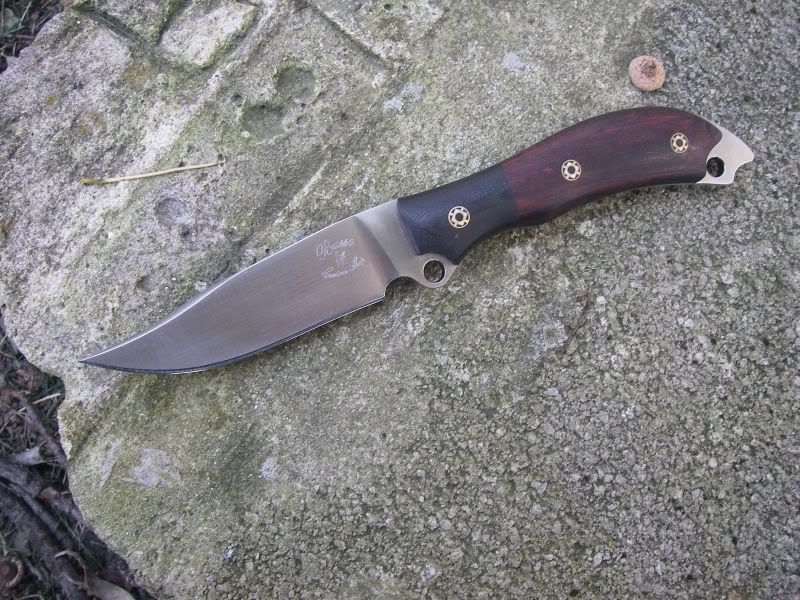 CarryKnife.jpg