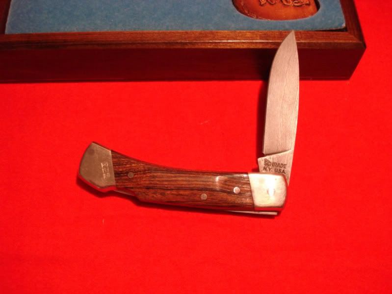 DamascusSteelSchradeLB5006.jpg