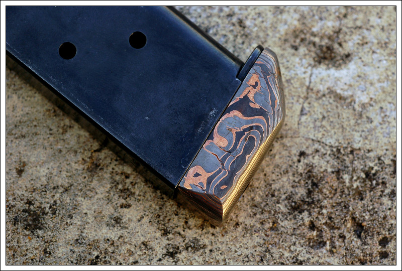 1911magbase2.jpg
