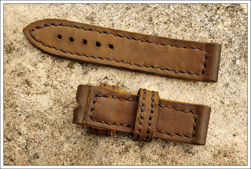 08232010leatherstrap2.jpg