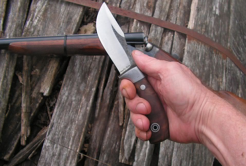 FiddlebackPracticalHunterinhand.jpg