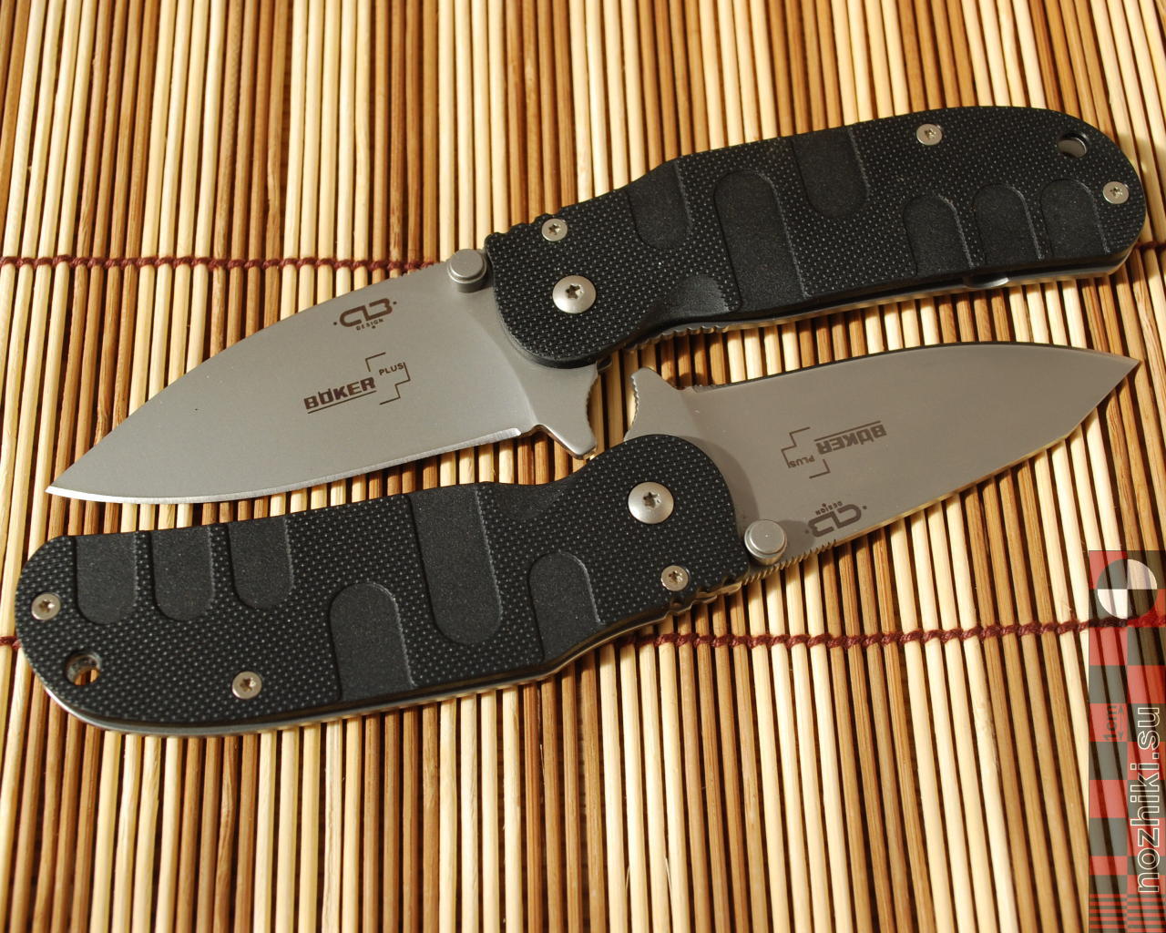 dsc_0485-Boker-Trance-knives-wallpaper.jpg