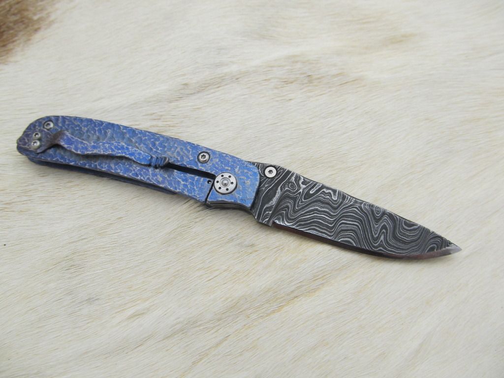 minicarvedtiframelock024.jpg
