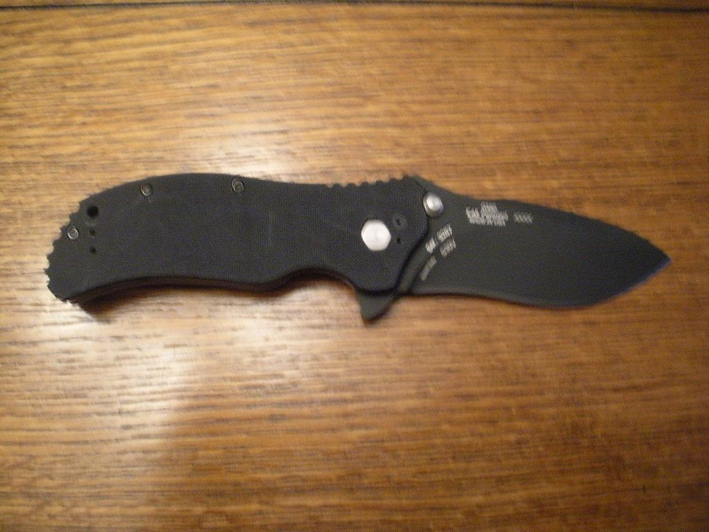 knives8-12004.jpg
