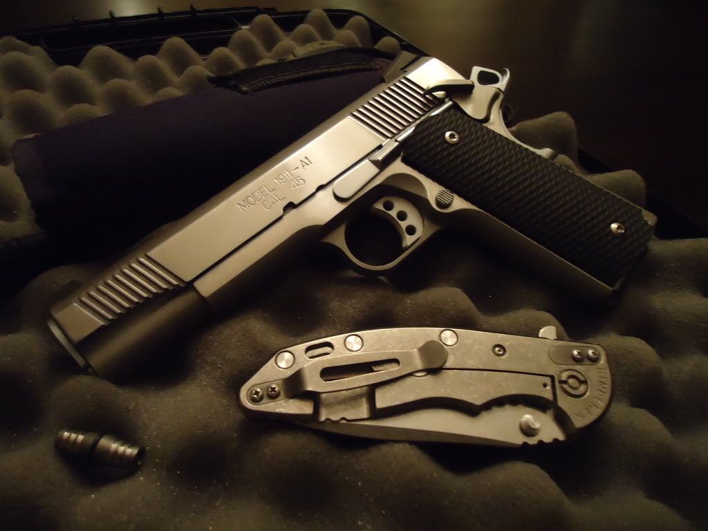 GunsandKnives5-12-11027.jpg