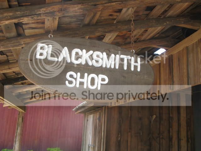 MrRusselsblacksmithshop007.jpg
