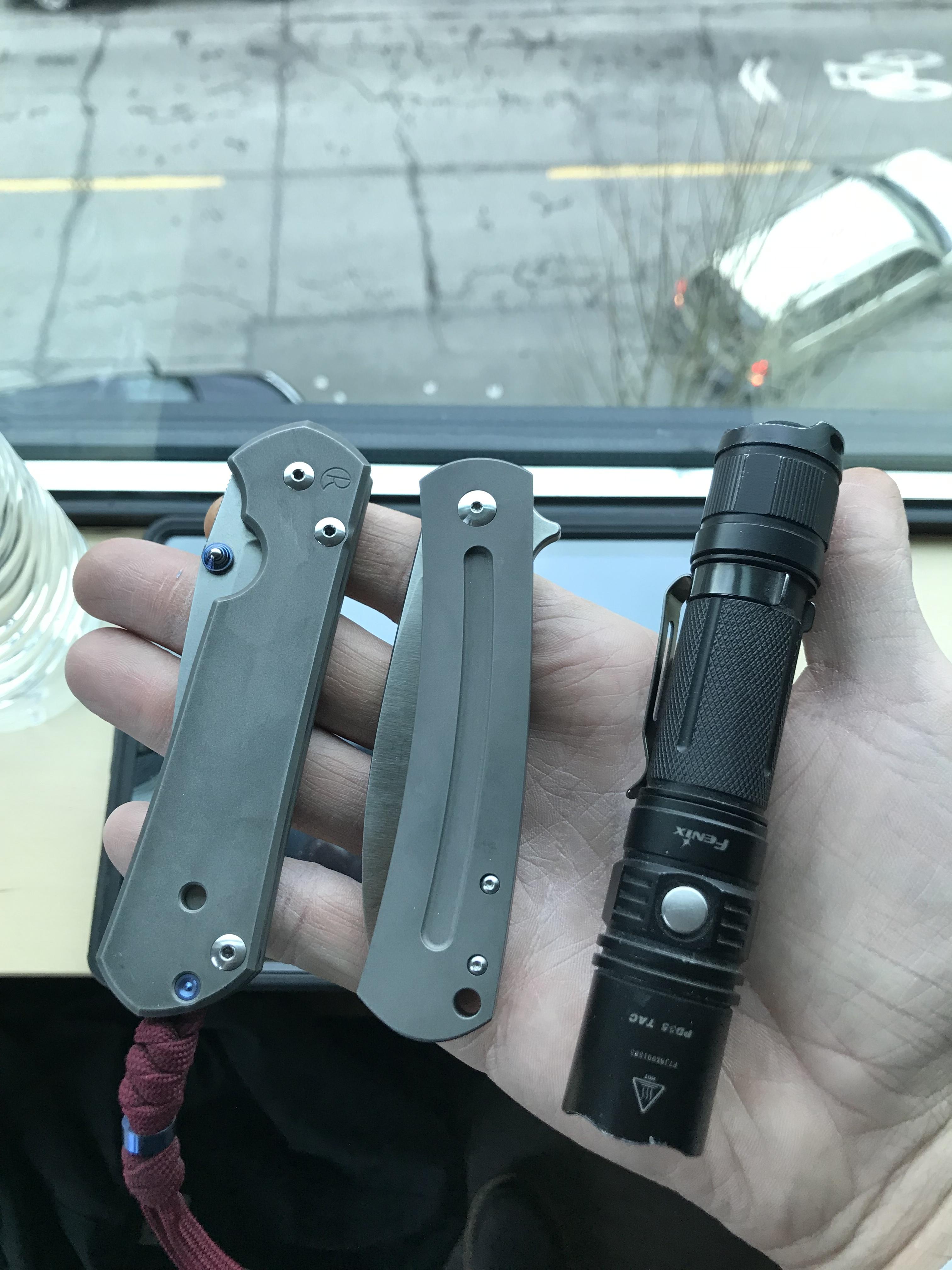 VxT1hBR.jpg