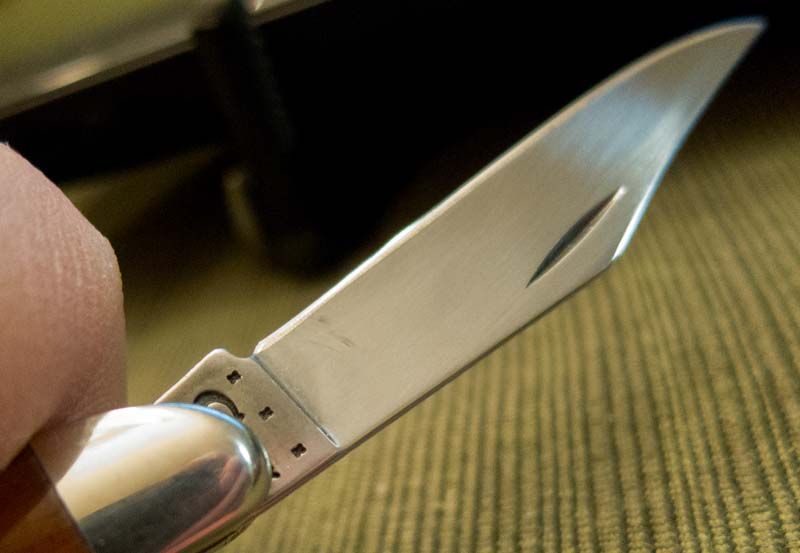 peanut_blade.jpg