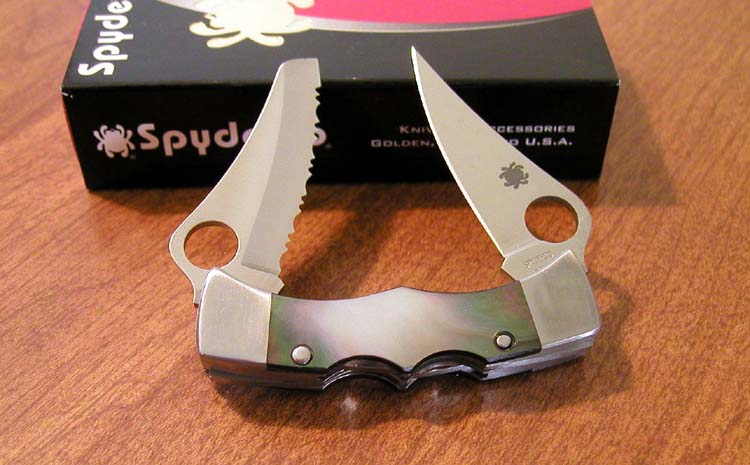 SC-112PSBP-Spyderco-Black-Pearl-Dyad.jpg