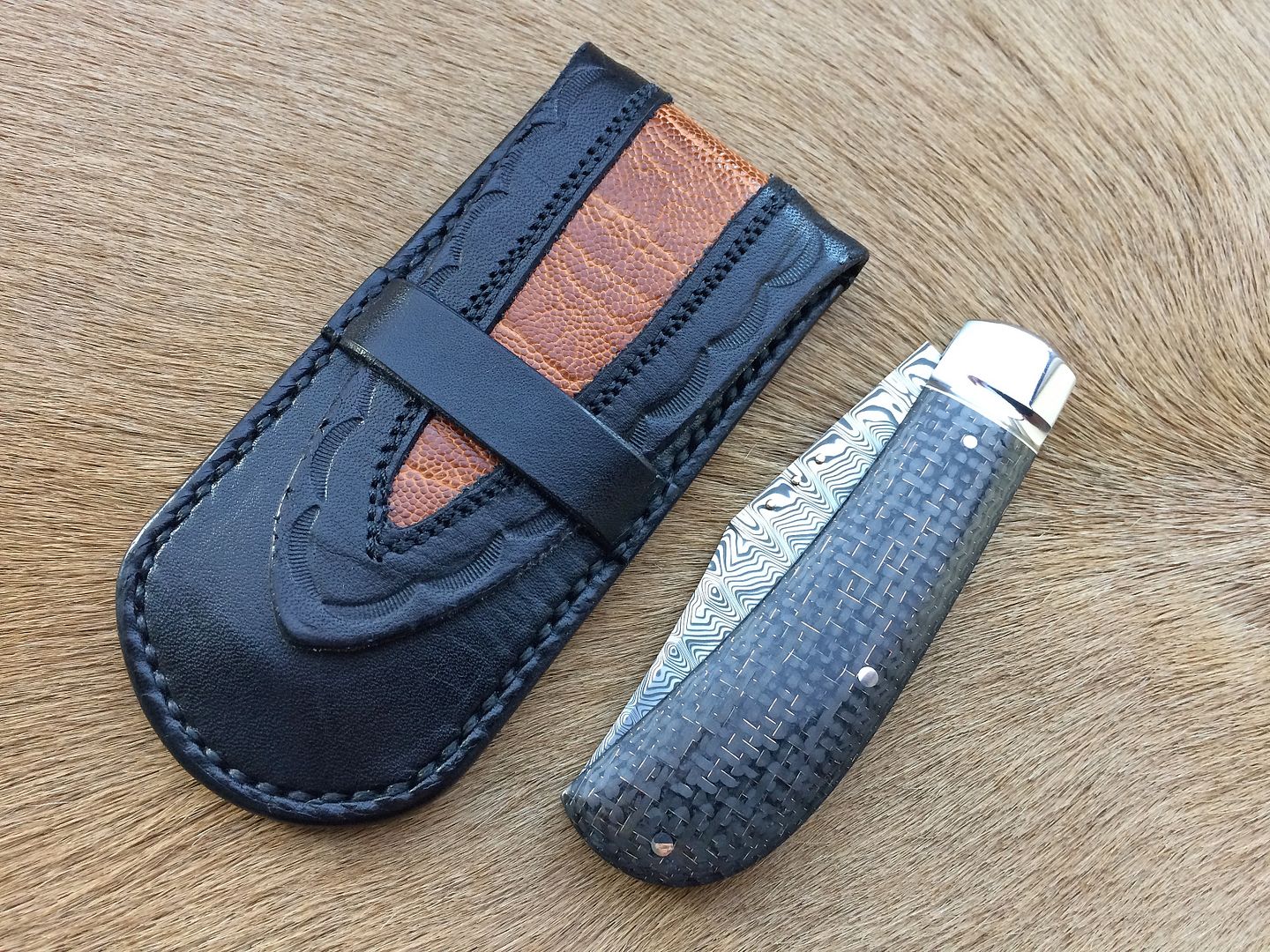 Jan%20-%20LC%20pouch%2003.jpg