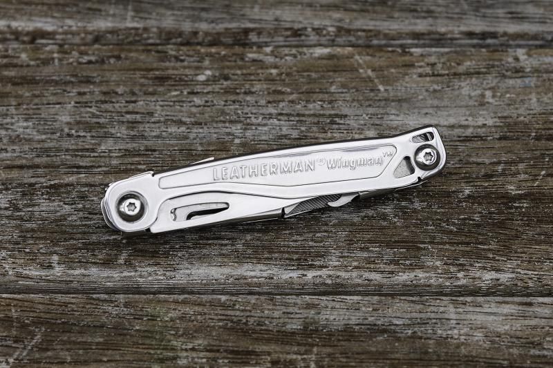 Wingman_in_a_handle_03_zps785930a6.jpg