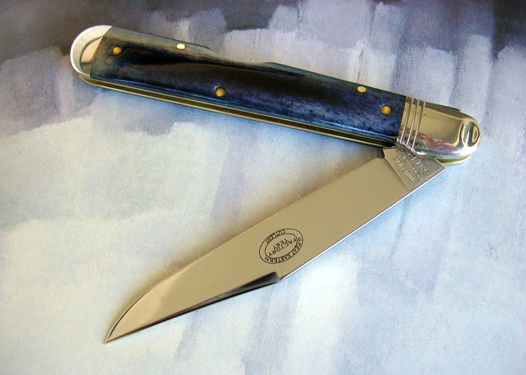 GEC65CobaltCamelLockback03.jpg