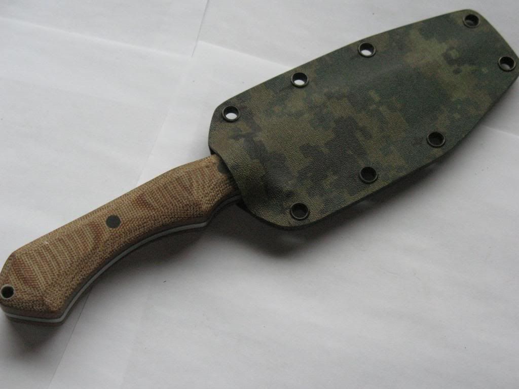 knivesforsale131.jpg