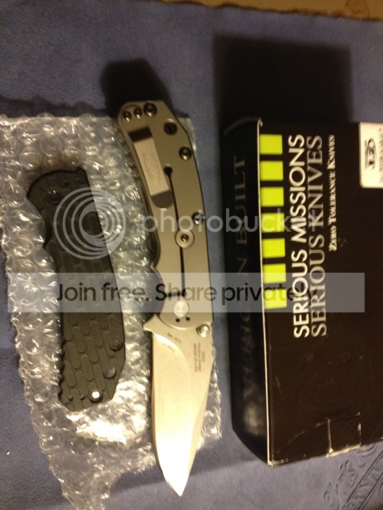 knifesale6-28-12011.jpg