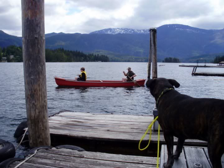 canoe.jpg
