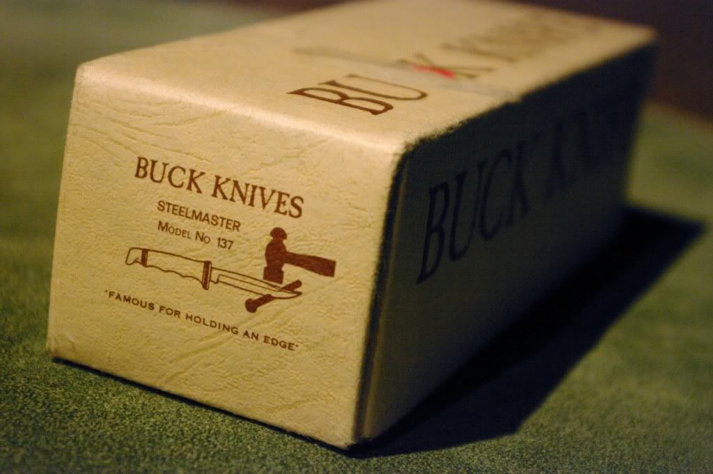 Buck137SteelmasterBox.jpg