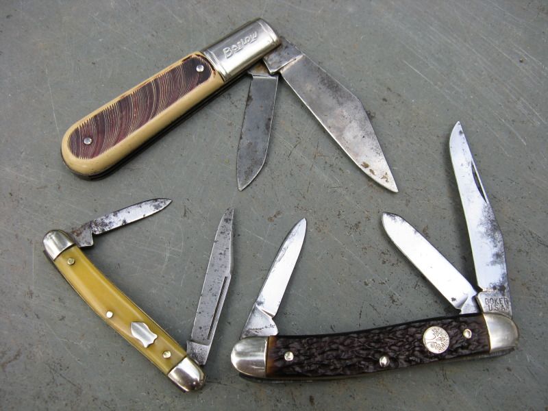 olderknivesopen.jpg