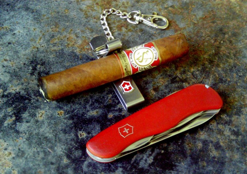 HunterampEdicionEspecial_zps2815b90e.jpg
