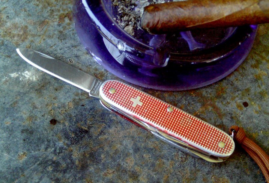 oldfarmerandstogie_zps7419b08a.jpg