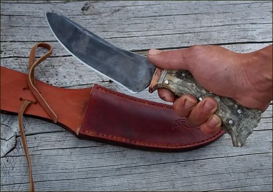 HK_moose_in_hand_550.jpg