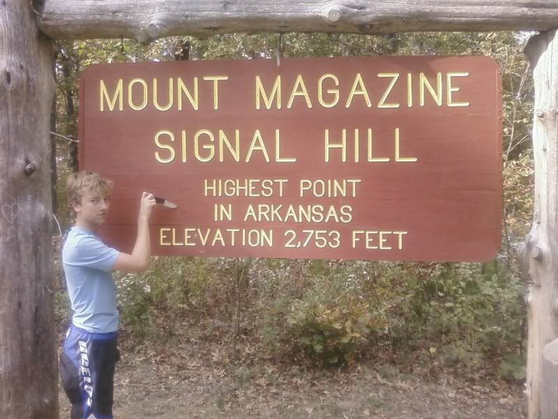 Mtmagazinehitopsign.jpg