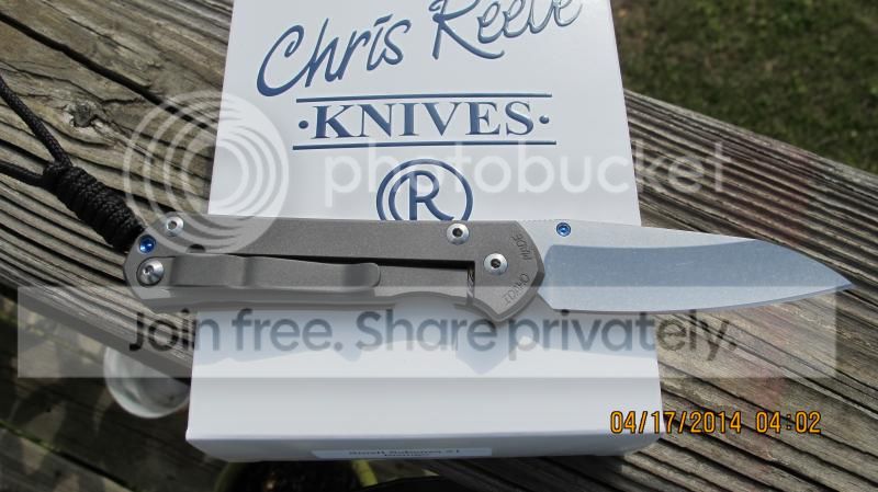 Knivesforsale006.jpg