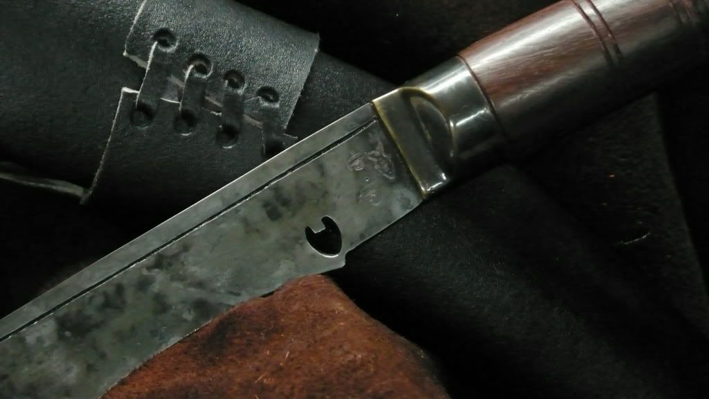 HIKhukuri003.jpg