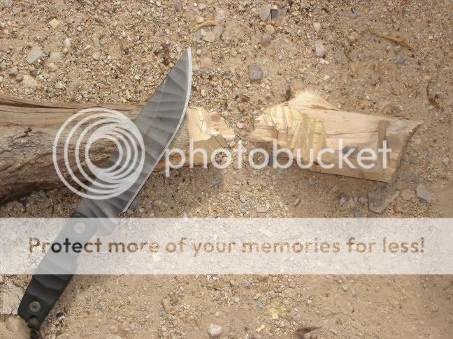 TridentKnives003.jpg